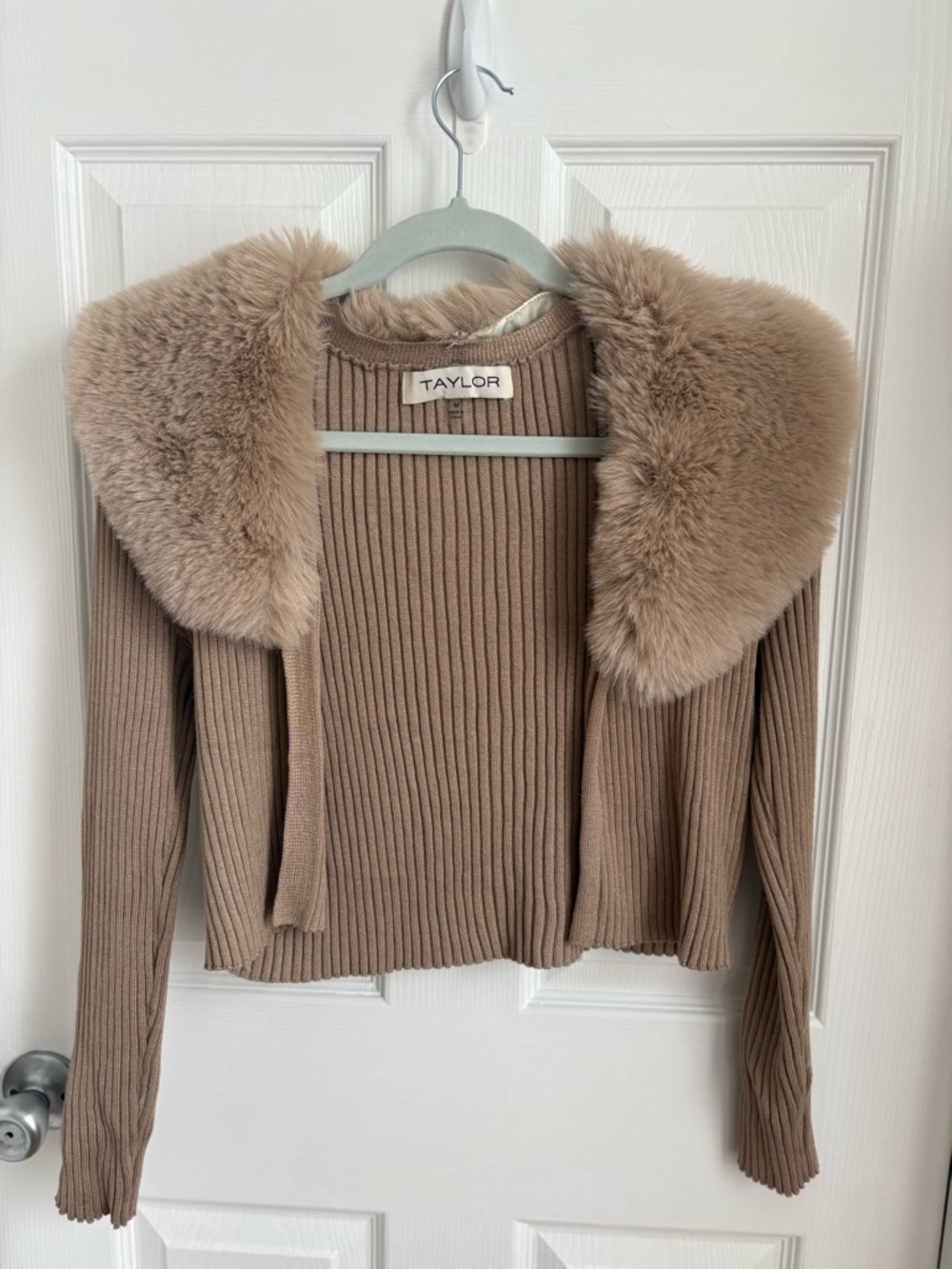 Taylor Ribbed Taupe Cardigan with Plush Faux Fur Collar